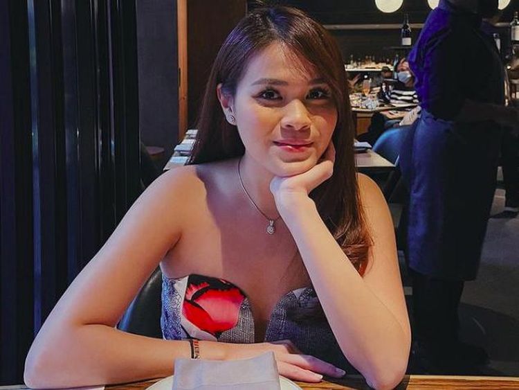 7 Gaya Chen Giovani, Calon Menantu Hotman Paris