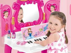 Hasil Editan Photoshop yang Gagal Tapi Bikin Ngakak Banget