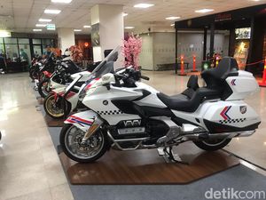 Geliat Bursa Motor Gede di WTC Mangga 2