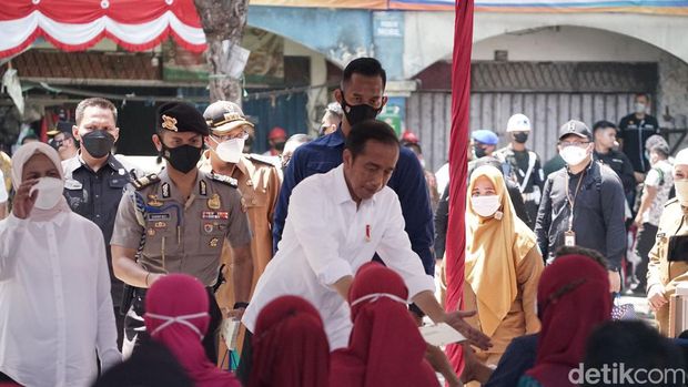 jokowi di sidoarjo