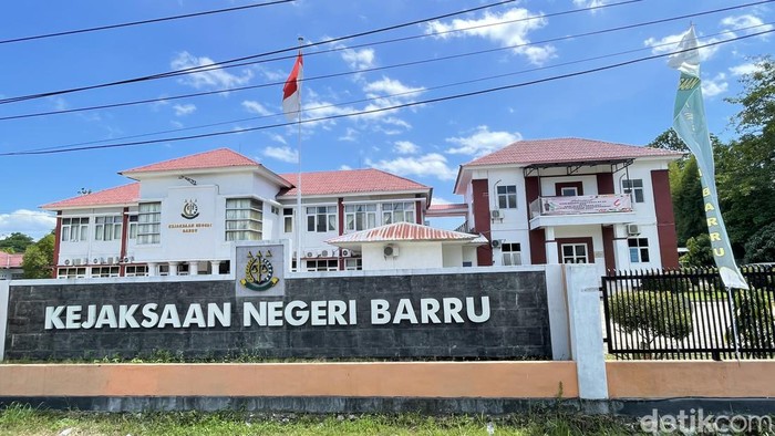Kantor Kejaksaan Negeri Barru.