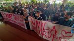 Potret Demo Mahasiswa Unila Soal Rektor yang Ditangkap KPK