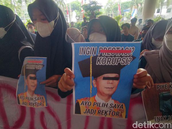 Potret Demo Mahasiswa Unila Soal Rektor yang Ditangkap KPK