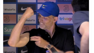 Meme Chelsea Digunduli Leeds, Ada Tuchel dan Maguire