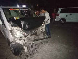 4 Mobil Tabrakan Beruntun di Depan SPBU Abiantuwung Tabanan