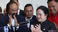 Saat itu, Surya Paloh menyebut pertemuan ini sebagai awal dan perlu ada tindak lanjutnya.Jadi dalam hal ini saya dan Mbak Puan tadi mempunyai satu pemikiran dan kesamaan untuk mengambil kesimpulan pertemuan ini sebagai pertemuan awal yang akan bisa diharapkan untuk ditindaklanjuti dari pertemuan-pertemuan berikutnya yang tidak terbatas untuk tahun ini saja untuk ke depan, kata Paloh di NasDem Tower, Senin (22/8/2022). (Foto: Agung Pambudhy)