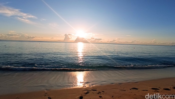 Pantai Paal di Likupang