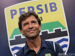 Harapan Besar di Pundak Luis Milla