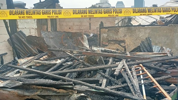 Pemkot Jakarta Selatan jamin akan ganti dokumen berharga korban kebakaran Simprug.