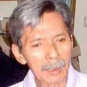 Profil AT Mahmud dikenal sebagai pencipta lagu anak-anak. Salah satunya lagu ciptaan AT Mahmud yang paling terkenal adalah 