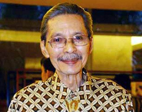 Profil AT Mahmud dikenal sebagai pencipta lagu anak-anak. Salah satunya lagu ciptaan AT Mahmud yang paling terkenal adalah 