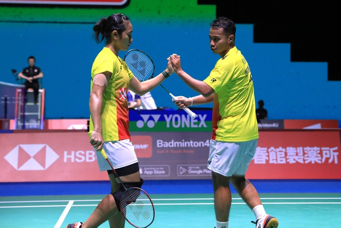 Rehan Naufal Kusharjanto/Lisa Ayu Kusumawati di Kejuaraan Dunia Bulutangkis 2022.