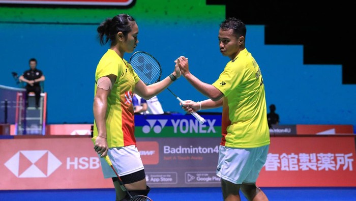 Rehan Naufal Kusharjanto/Lisa Ayu Kusumawati di Kejuaraan Dunia Bulutangkis 2022.