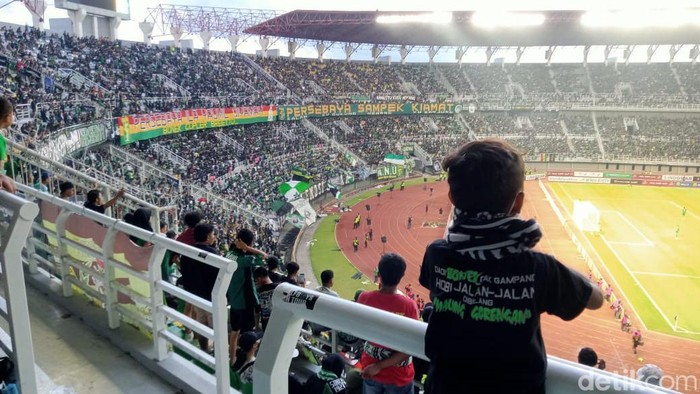 Stadion Gelora Bung Tomo, Surabaya