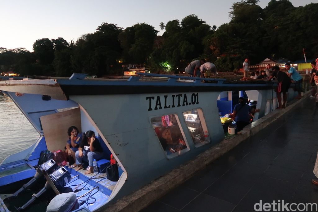 Taksi laut di Bunaken