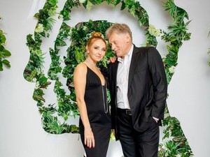Istri Ajudan Vladimir Putin Dikritik Setelah Clubbing di Negara NATO