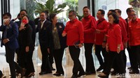 Kedatangan rombongan Puan Maharani disambut hangat oleh pimpinan Partai NasDem. Surya Paloh di mata Puan merupakan sosok senior dan teman dari orang tuanya. Oleh karena itulah Puan yang akan menyambangi langsung Surya Paloh ke kantor NasDem.