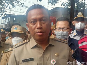 Tanggapan Walkot Jaksel soal Kotoran Sapi Cemari Lingkungan di Pancoran