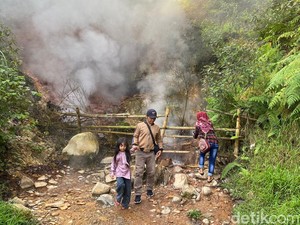 Wisata Uap di Kawah Kamojang, Cocok buat Segarkan Tubuh