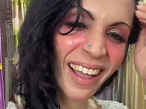 Kisah Kak Jill Penjual Gorden yang Hidup Sulit Sebelum 10 Gelombang Viral