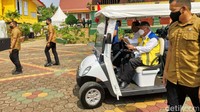 Dalam kunjungannya itu, Jokowi menemukan beberapa anjungan mengalami kerusakan. Ia meminta para pemimpin daerah segera melakukan rehabilitasi dan perbaikan.
