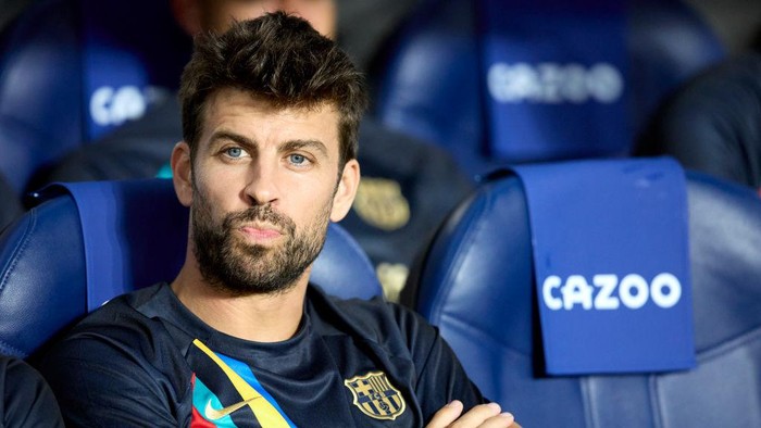 Gerard Pique SAN SEBASTIAN, SPAIN - AUGUST 21: Gerard Pique of FC Barcelona looks on before the LaLiga Santander match between Real Sociedad and FC Barcelona at Reale Arena on August 21, 2022 in San Sebastian, Spain. (Photo by Ion Alcoba/Quality Sport Images/Getty Images)