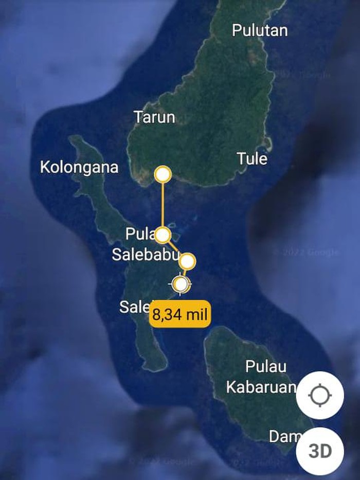 KM Glory Mary kandas di perairan Moronge Pulau Salibabu, Kepulauan Talaud, Sulawesi Utara (dok TNI AL) KM Glory Mary kandas di perairan Moronge Pulau Salibabu, Kepulauan Talaud, Sulawesi Utara (dok TNI AL)