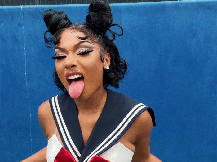 Megan The Stallion Saat Cosplay Jadi Sailor Moon
