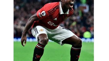 Reaksi Red Army setelah akhirnya MU menang. Foto: Twitter