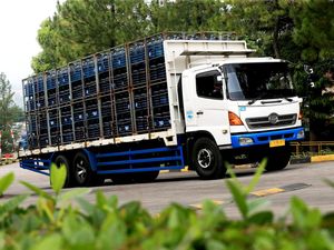 Menakar Dampak Larangan Truk Air Minum Melintas Kala Mudik Lebaran