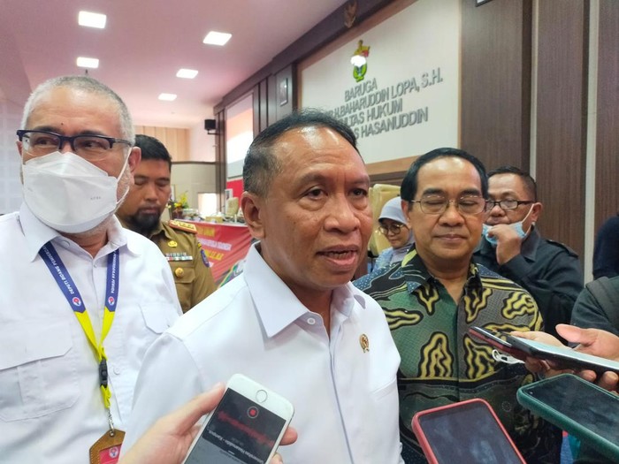 Menpora Zainuddin Amali di Kampus Unhas