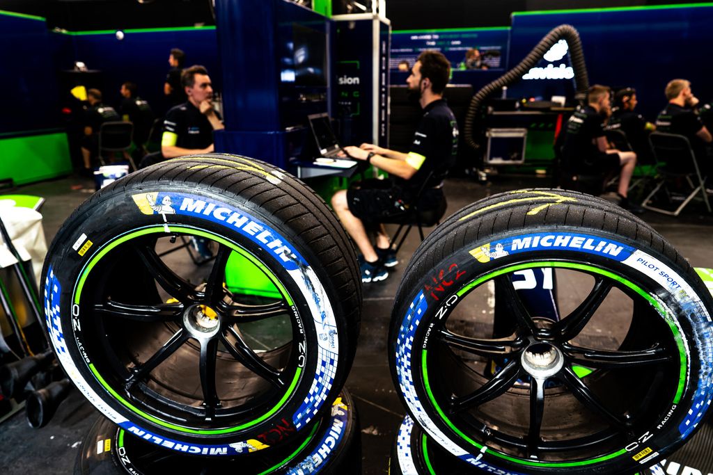 Michelin mundur jadi sponsor Formula E