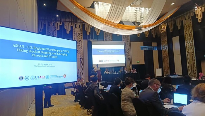 Suasana pertemuan ASEAN US Regional Workshop on Preventing and Countering Violent Extremism di Hotel The Stones, Kuta