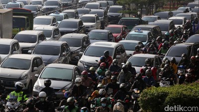 Potret Kemacetan Jakarta di Pagi Hari