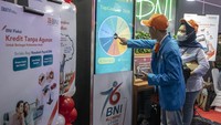 Dengan acara ini diharapkan bisa mendorong para pelajar dan generasi muda yang berusia di bawah 18 tahun ini memiliki setidaknya satu rekening tabungan di bank.