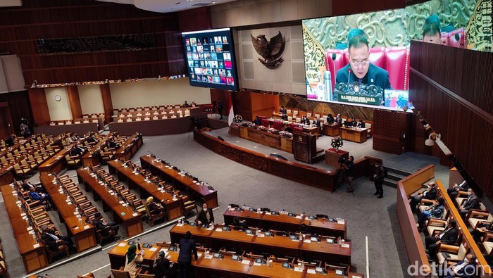 Rapar paripurna masa sidang 1 tahun 2022-2023