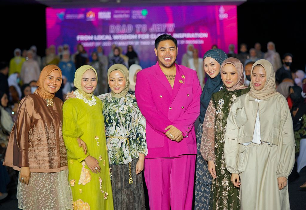 Road To Jakarta Muslim Fashion Week 2023 Road To Jakarta Muslim Fashion Week 2023
