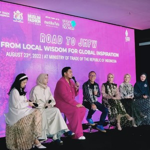 Curhat Ivan Gunawan ke Mendag Zulkifli Hasan: Susah Cari Bahan Baju Muslim