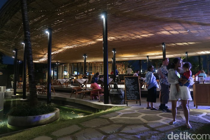 Segara Village Hotel