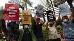 Aktivis Gelar Unjukrasa di Depan Kantor Anies, Ada Apa?