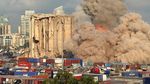 Sisa-sisa Ledakan di Beirut Makin Runtuh