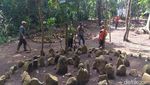 Deretan Batu Melingkar Tasik yang Dipercaya Peninggalan Leluhur Sunda