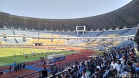Sebab beredar kabar jika Bobotoh sedang melakukan aksi boikot menonton langsung laga Persib Bandung di kandangnya sendiri.