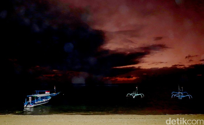 Sunrise di Pantai Shindu Sanur Bali