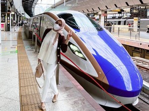 Syahrini Bantuin Verrell yang Kecopetan di Jepang: Let Me Call Pak Dubes
