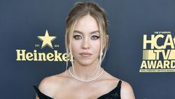 Pesona Sydney Sweeney yang Bikin Ben Affleck Kepincut