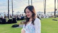 6 Foto Liburan Tasya Kamila Bareng Keluarga ke Bali, Baby Bump Jadi Sorotan