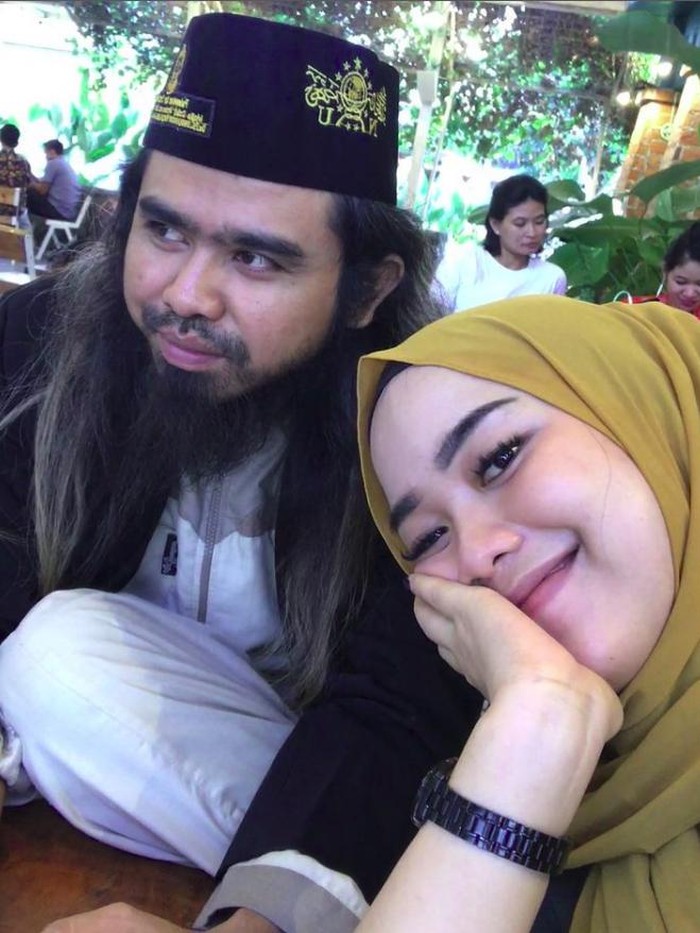 Yuni Gus Samsudin Yuni bucin ke Gus Samsudin