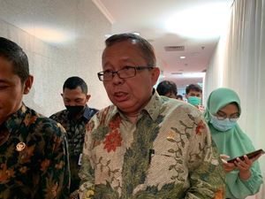 Arsul Sani Minta Bupati Meranti Tak Bertindak Seperti Demonstran