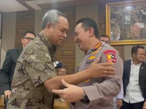 Saat Benny Harman Tolak Penonaktifan Sambo tapi Minta Kapolri Dinonaktifkan